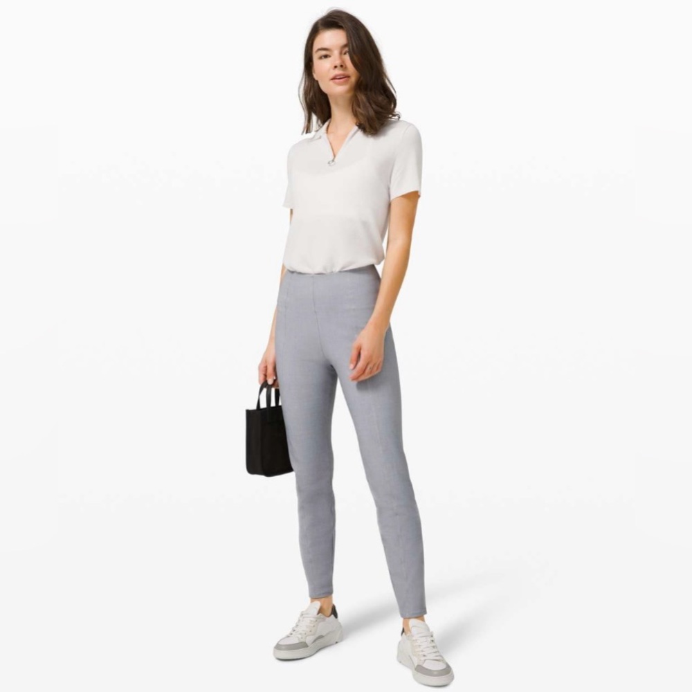 Lululemon Here to There High-Rise 7/8 Pant
Crosshatch Texture Magnet Grey Size 4